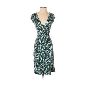 Diane von Furstenberg Silk Wrap Dress, Size 4